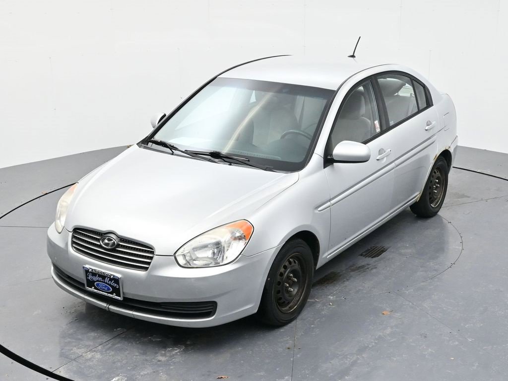 Used 2010 Hyundai Accent GLS w/ Premium Pkg 4 image 32