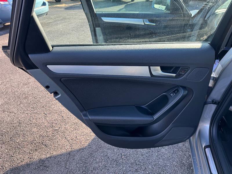 Used 2009 Audi A4 2.0T Premium image 37