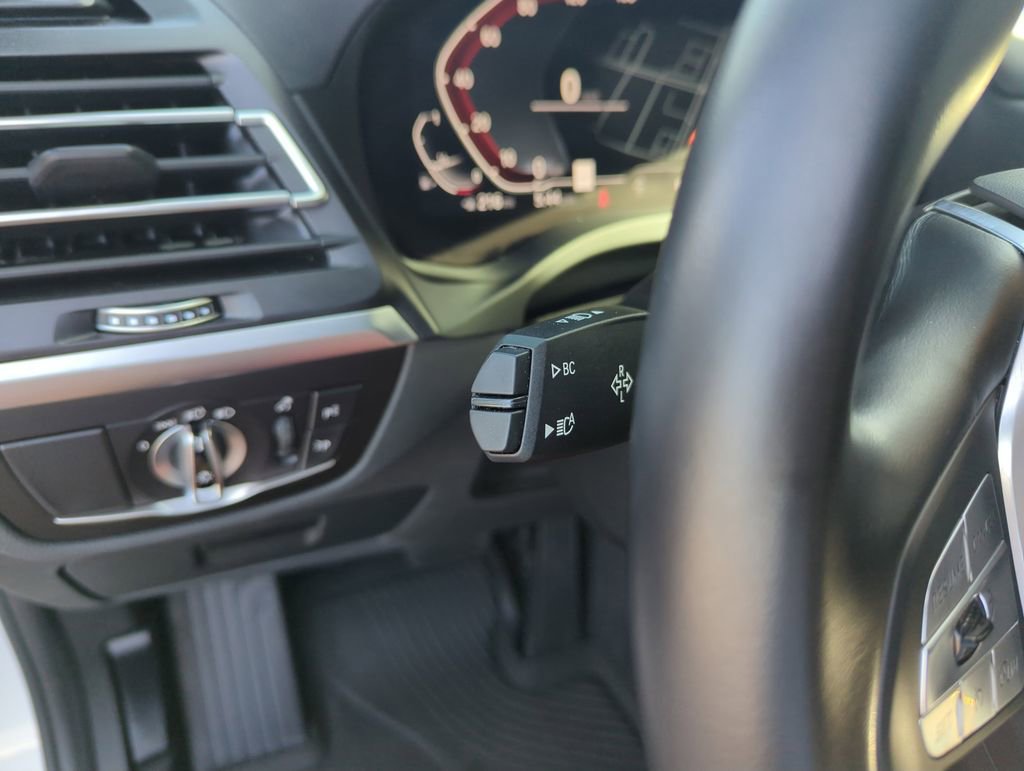 Used 2022 BMW X3 xDrive30i w/ Convenience Package w/ZPA image 21