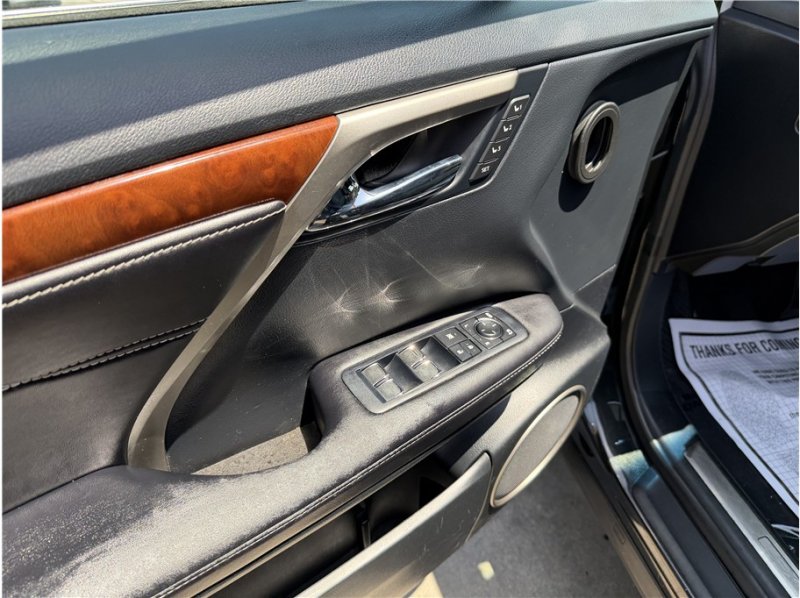 Used 2019 Lexus RX 350L FWD image 16