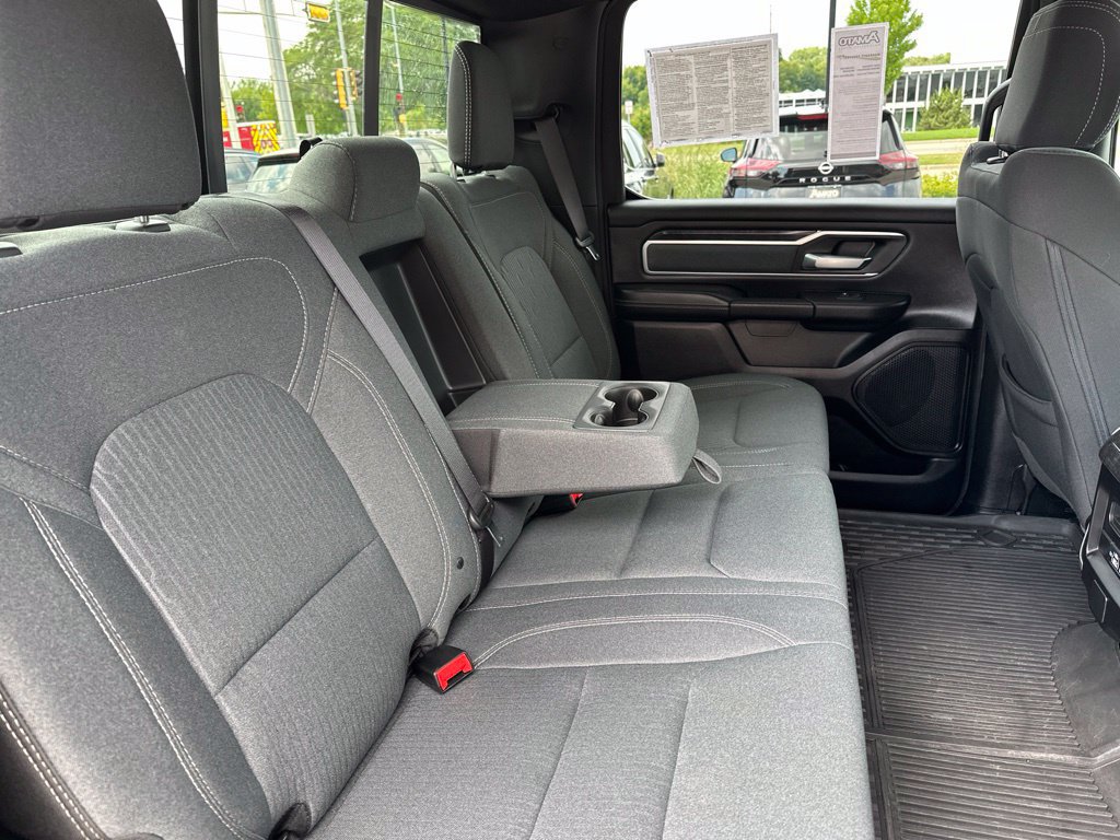 Used 2023 RAM 1500 Big Horn AWD/4WD image 19