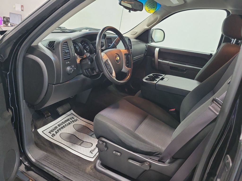 Used 2013 Chevrolet Silverado 1500 LT w/ All-Star Edition AWD/4WD image 28