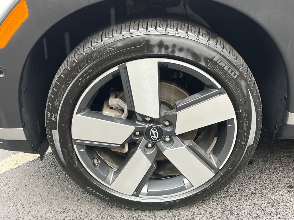 Used 2025 Hyundai Santa Fe Limited image 26