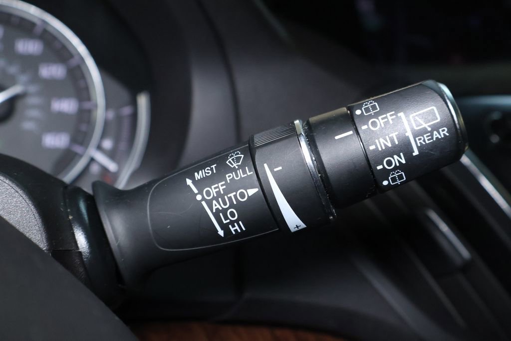 Used 2018 Acura MDX w/ Technology & Entertainment image 30