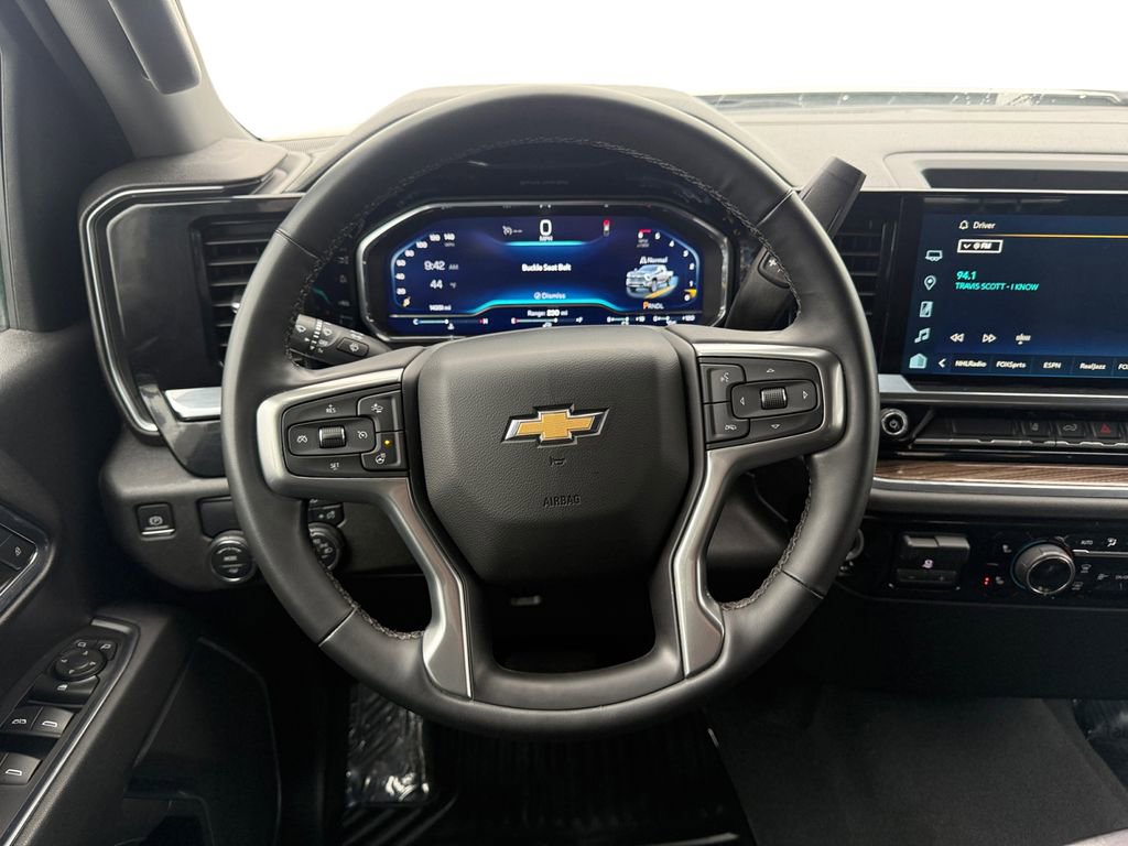 Certified 2024 Chevrolet Silverado 2500 LT w/ Convenience Package image 13