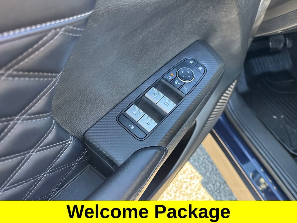 Used 2023 Mitsubishi Outlander SEL image 11