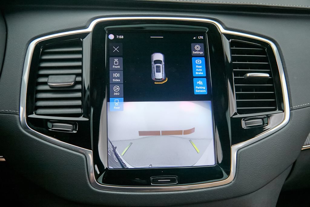 Certified 2023 Volvo XC90 T8 Ultimate w/ Lounge Package AWD/4WD image 35