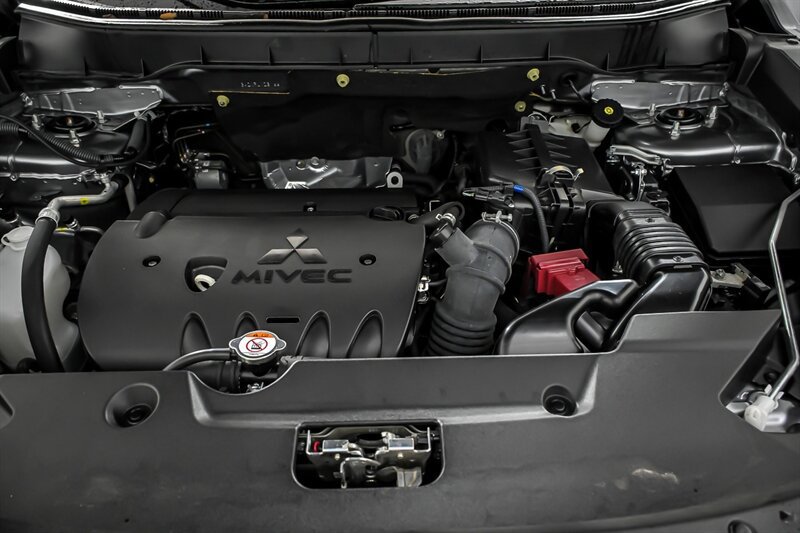 Used 2024 Mitsubishi Outlander Sport AWD image 12