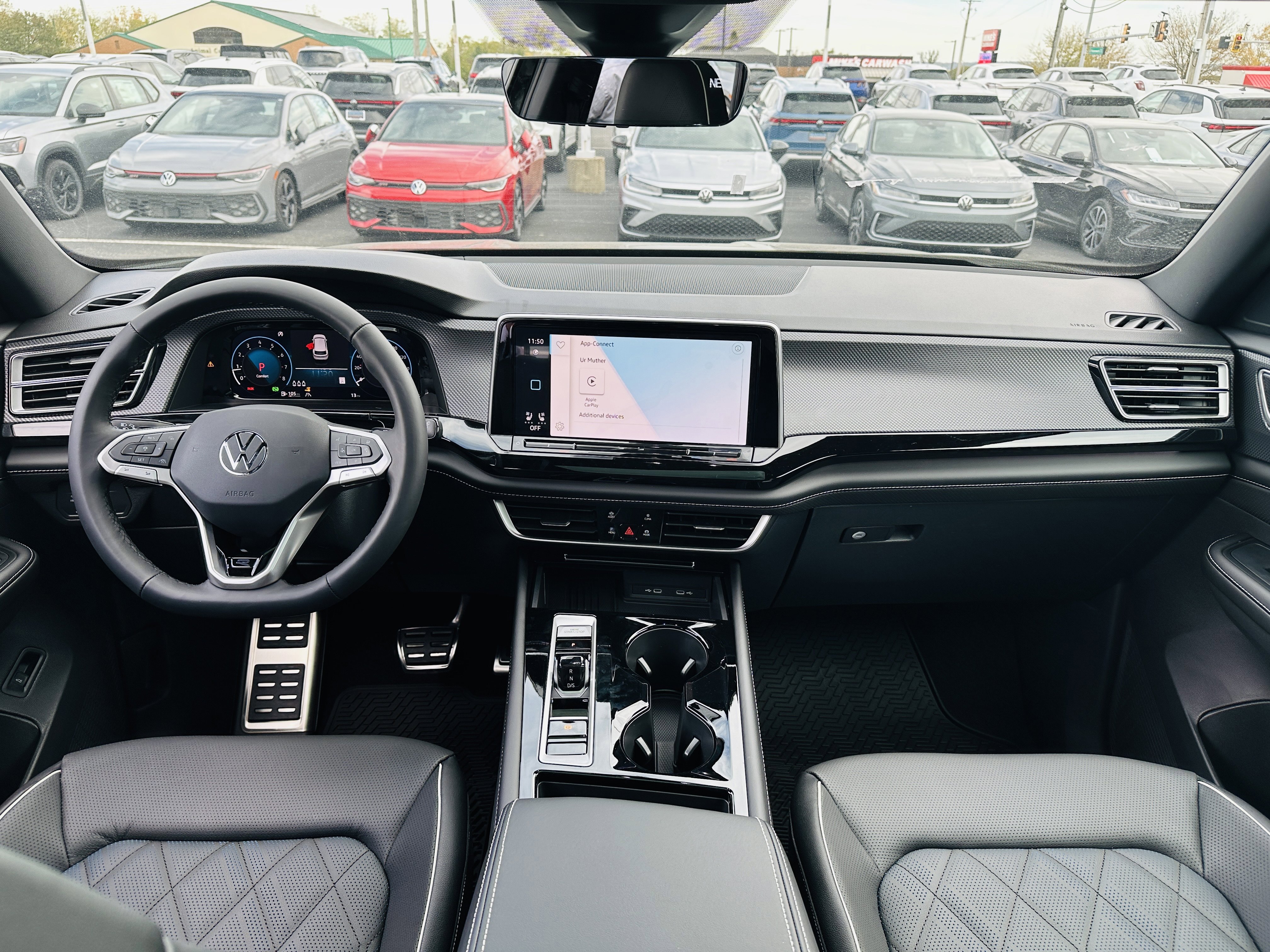 New 2026 Volkswagen Atlas Cross Sport SEL Premium R-Line image 10