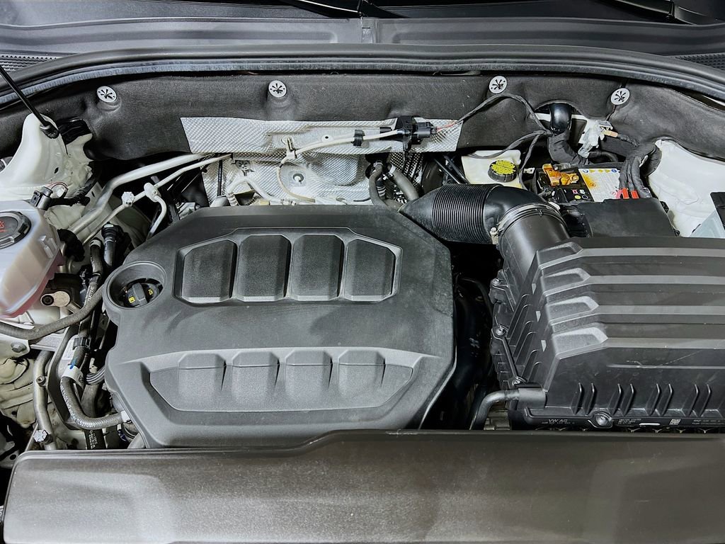 Used 2025 Volkswagen Atlas SE image 27