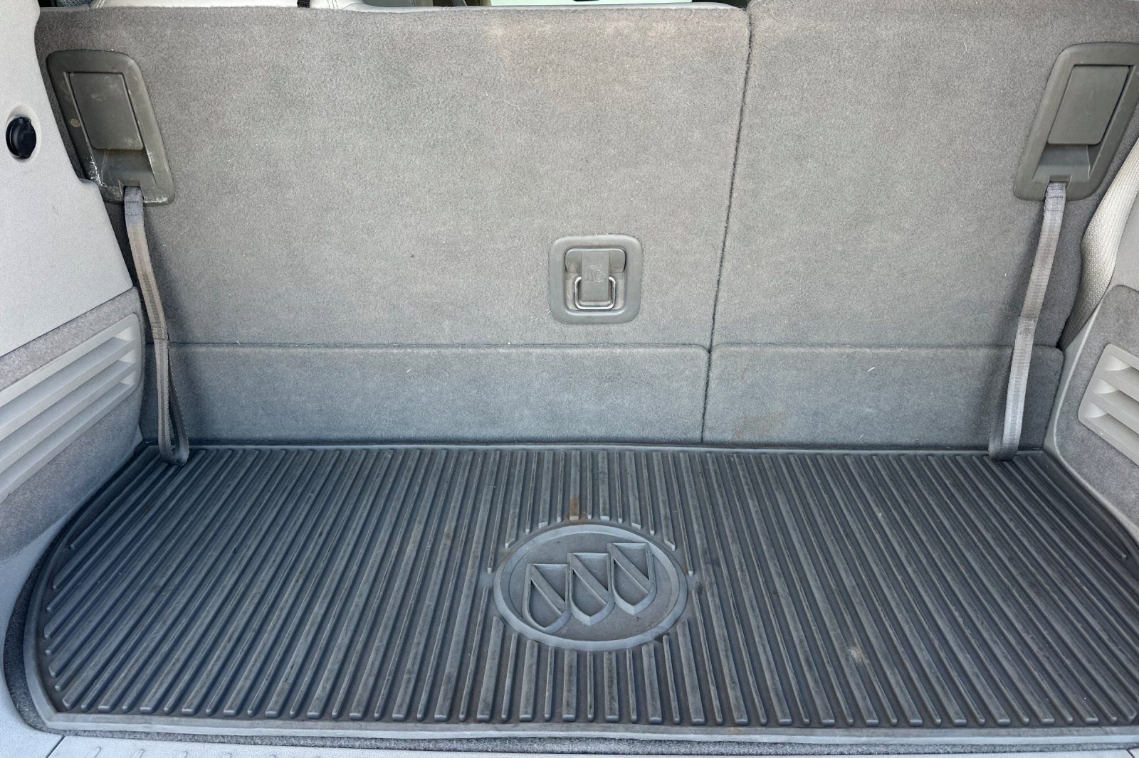 Used 2016 Buick Enclave Leather image 16