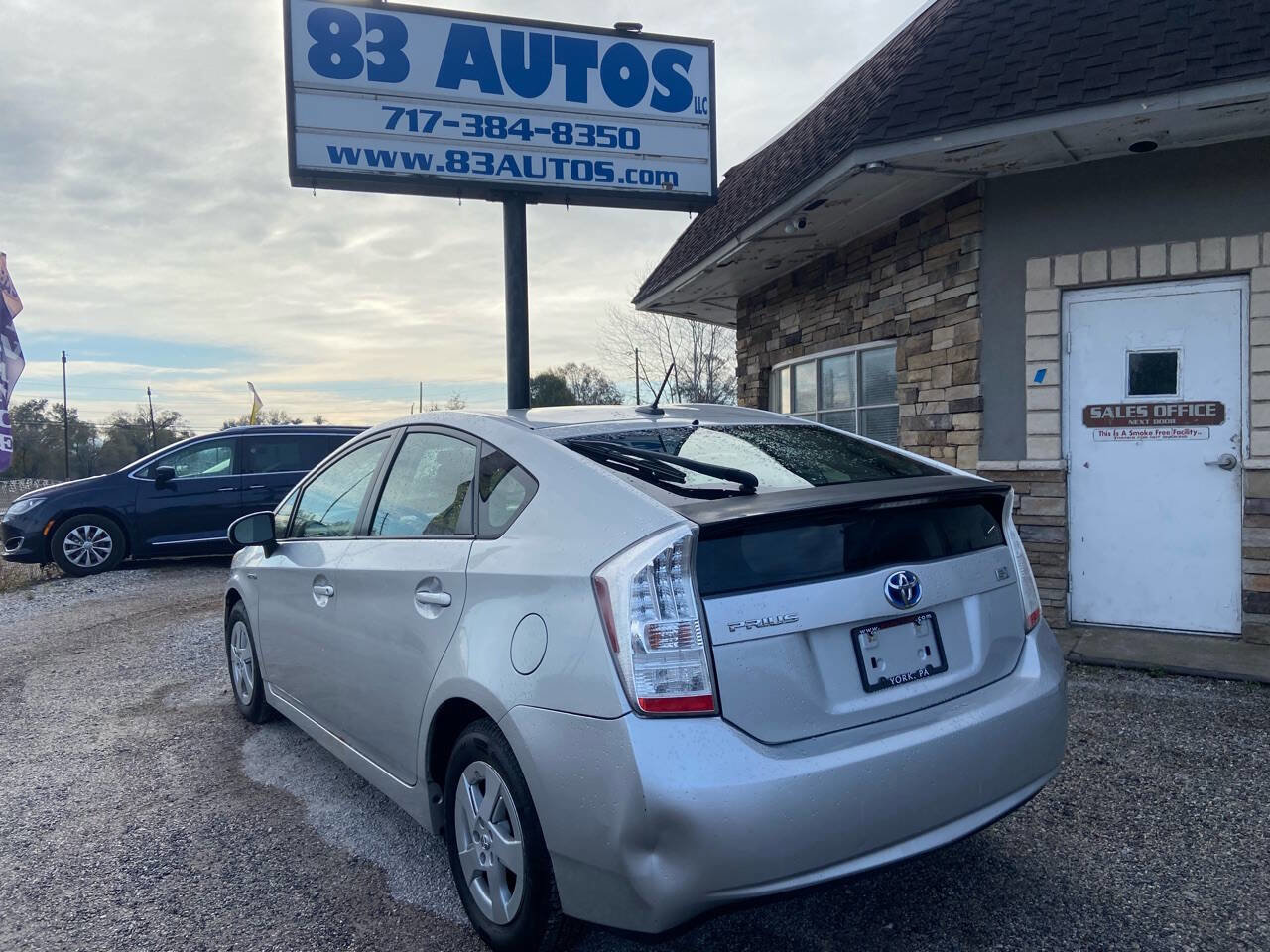 Used 2010 Toyota Prius Two image 4