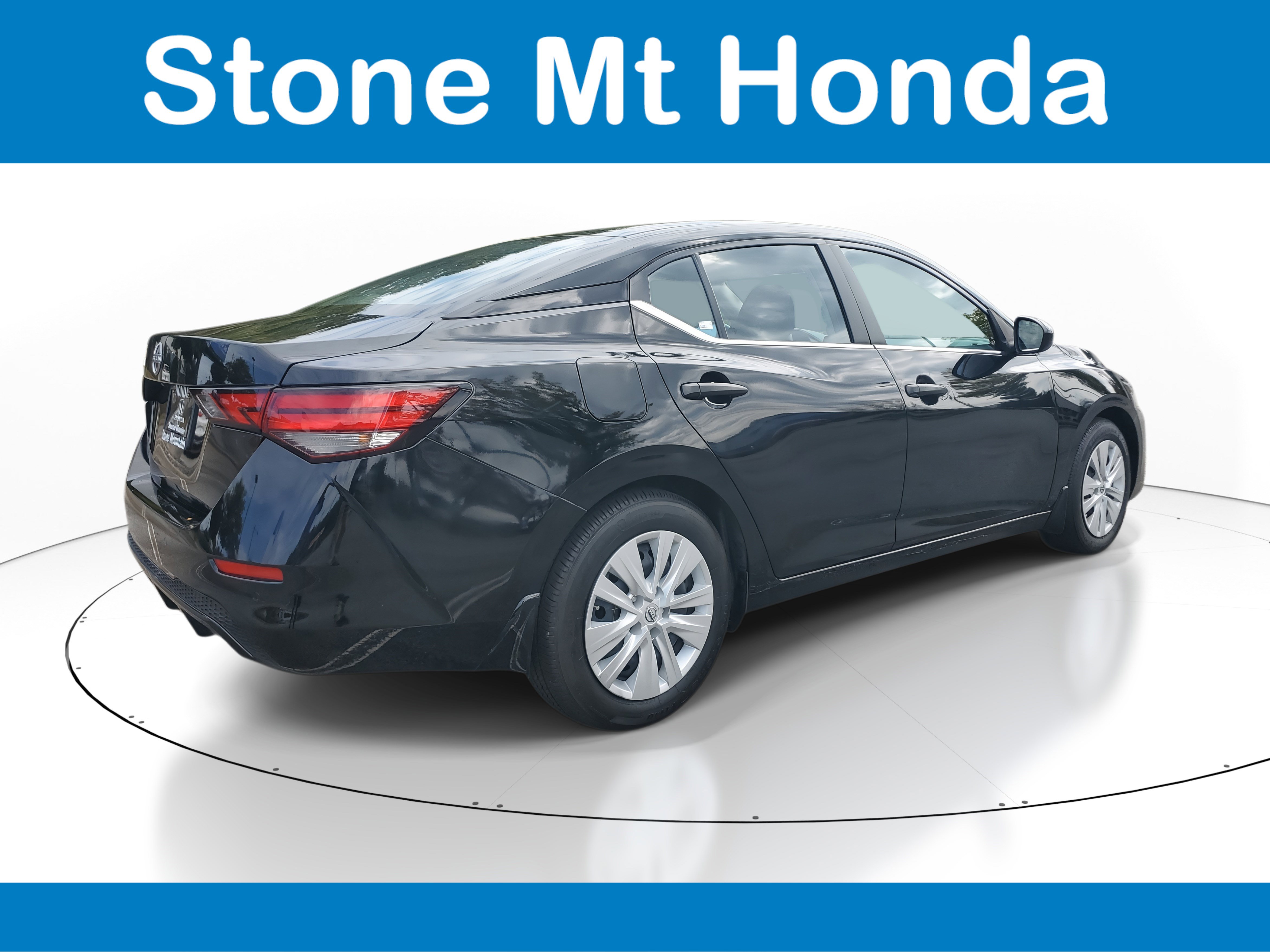 Used 2024 Nissan Sentra S image 6