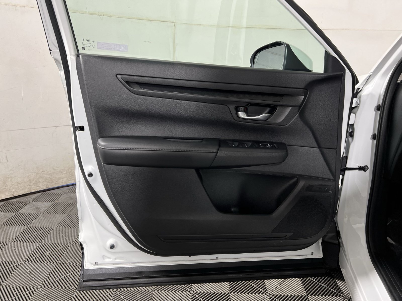 Used 2023 Honda CR-V EX image 14