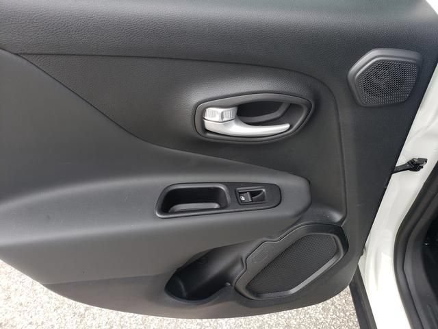 Used 2023 Jeep Renegade Limited w/ Sun/Sound Group AWD/4WD image 13