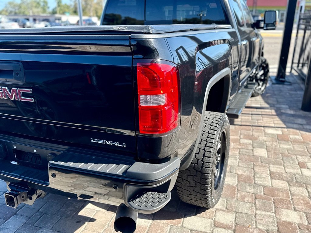 Used 2019 GMC Sierra 2500 Denali w/ Duramax Plus Package image 26