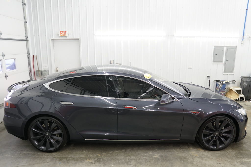 Used 2015 Tesla Model S 85D AWD/4WD image 15