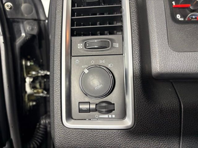 Used 2014 RAM 3500 Big Horn w/ Black Appearance Group image 14