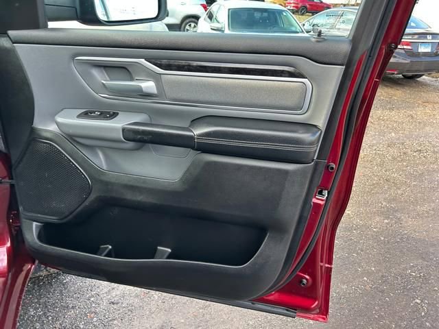 Used 2022 RAM 1500 Big Horn image 30