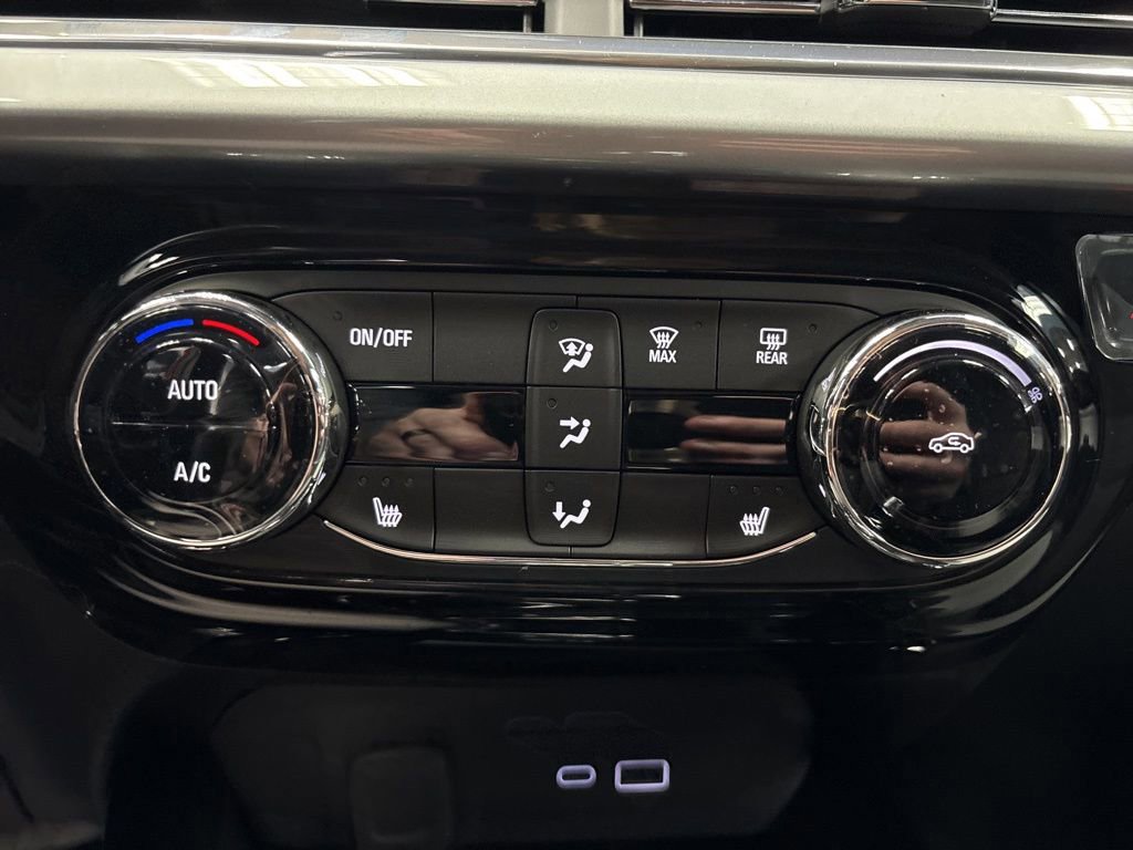 New 2026 Chevrolet Trax LT image 29