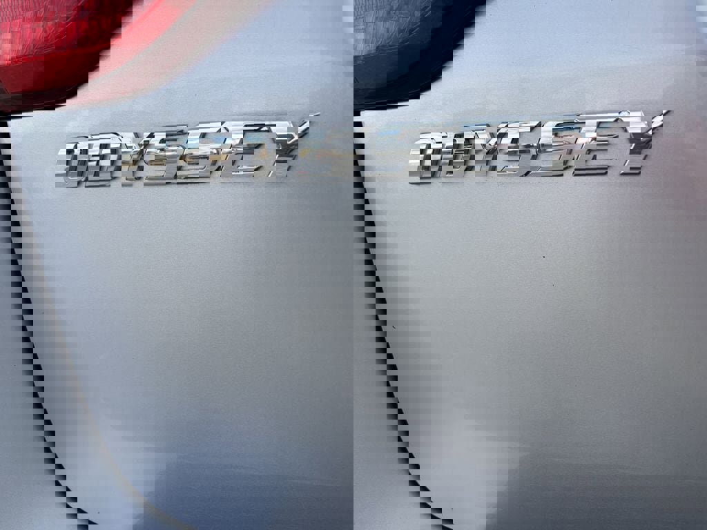 Used 2011 Honda Odyssey Touring image 11