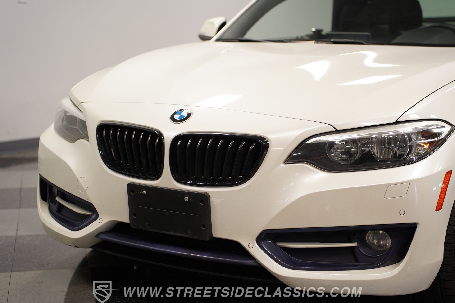 Used 2017 BMW 230i Convertible RWD image 19