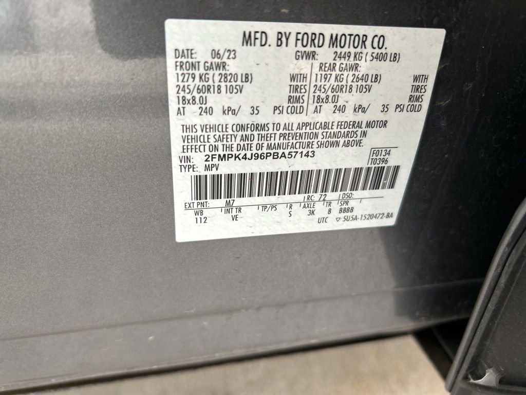 Used 2023 Ford Edge SEL image 41