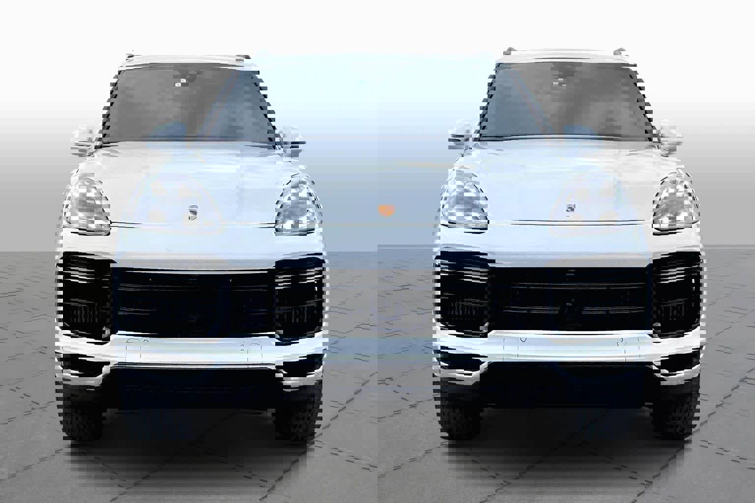 Used 2023 Porsche Cayenne Turbo image 4