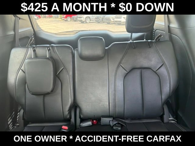 Used 2025 Chrysler Pacifica Select FWD image 39
