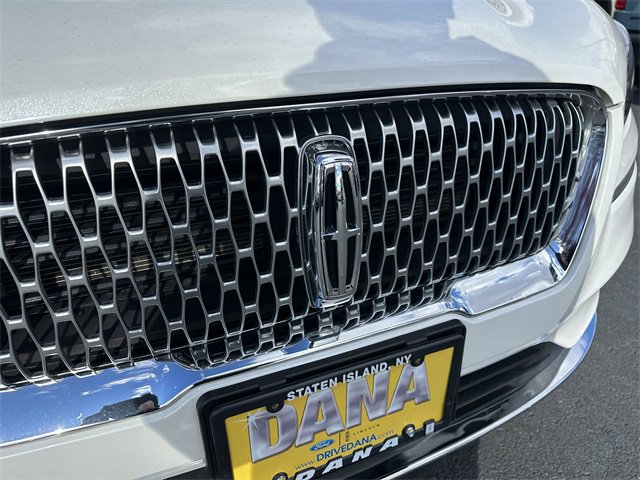 Certified 2022 Lincoln Corsair AWD w/ Equipment Group 101A image 10