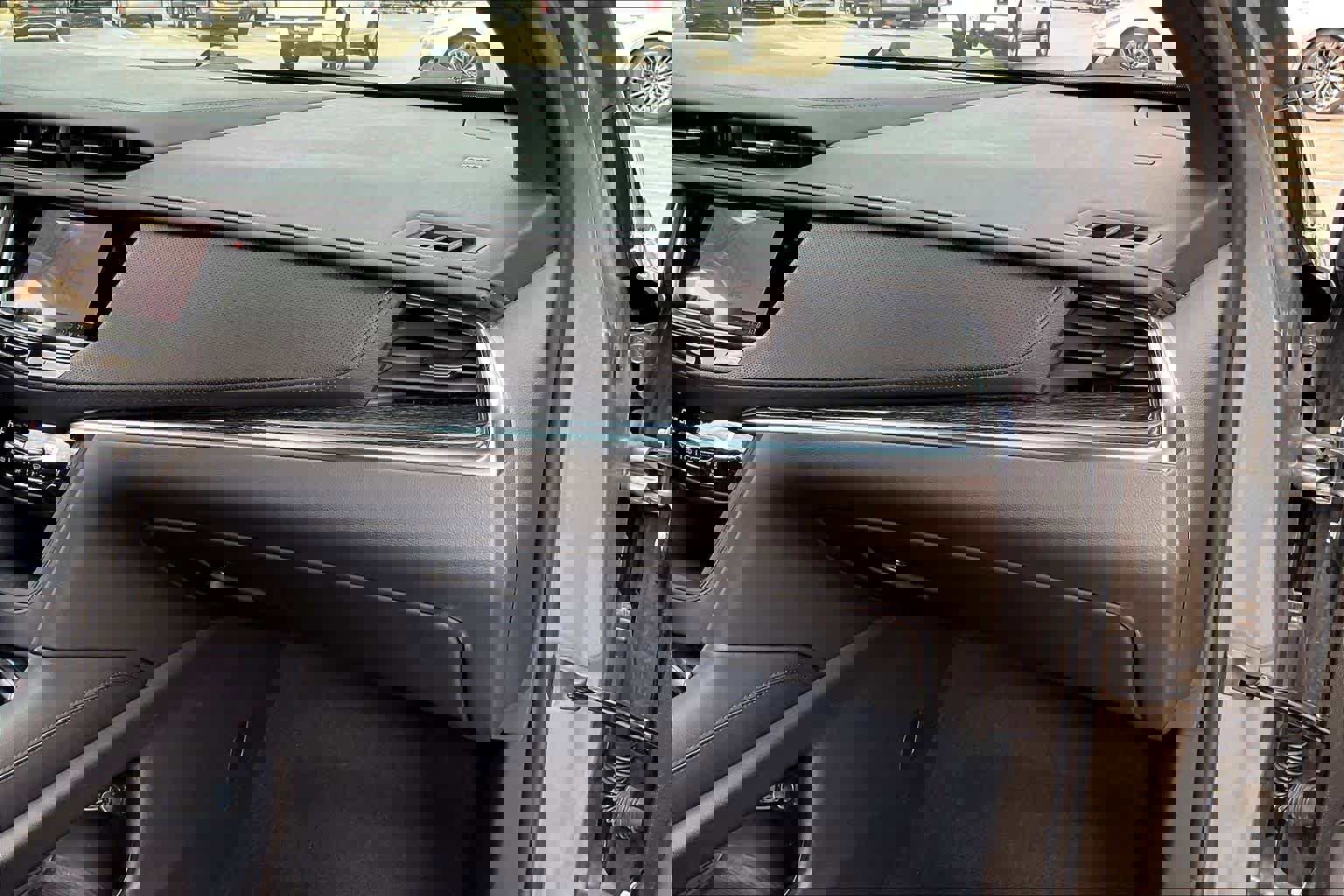 Used 2021 Cadillac XT5 Premium Luxury image 18