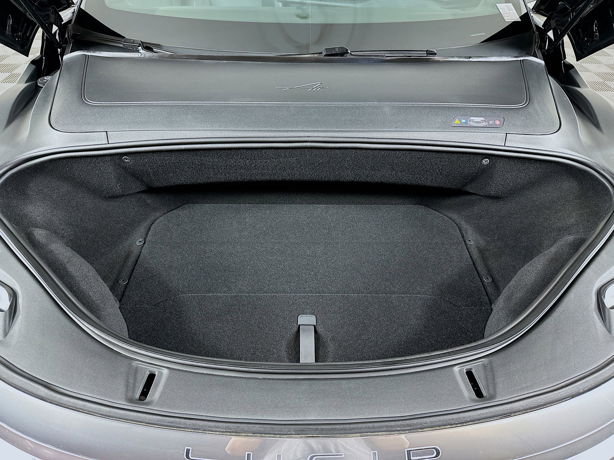 Used 2024 Lucid Air Touring AWD/4WD image 33