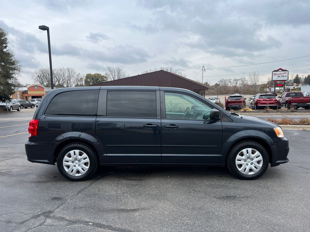 Used 2014 Dodge Grand Caravan SE w/ Quick Order Package 29E SE image 9