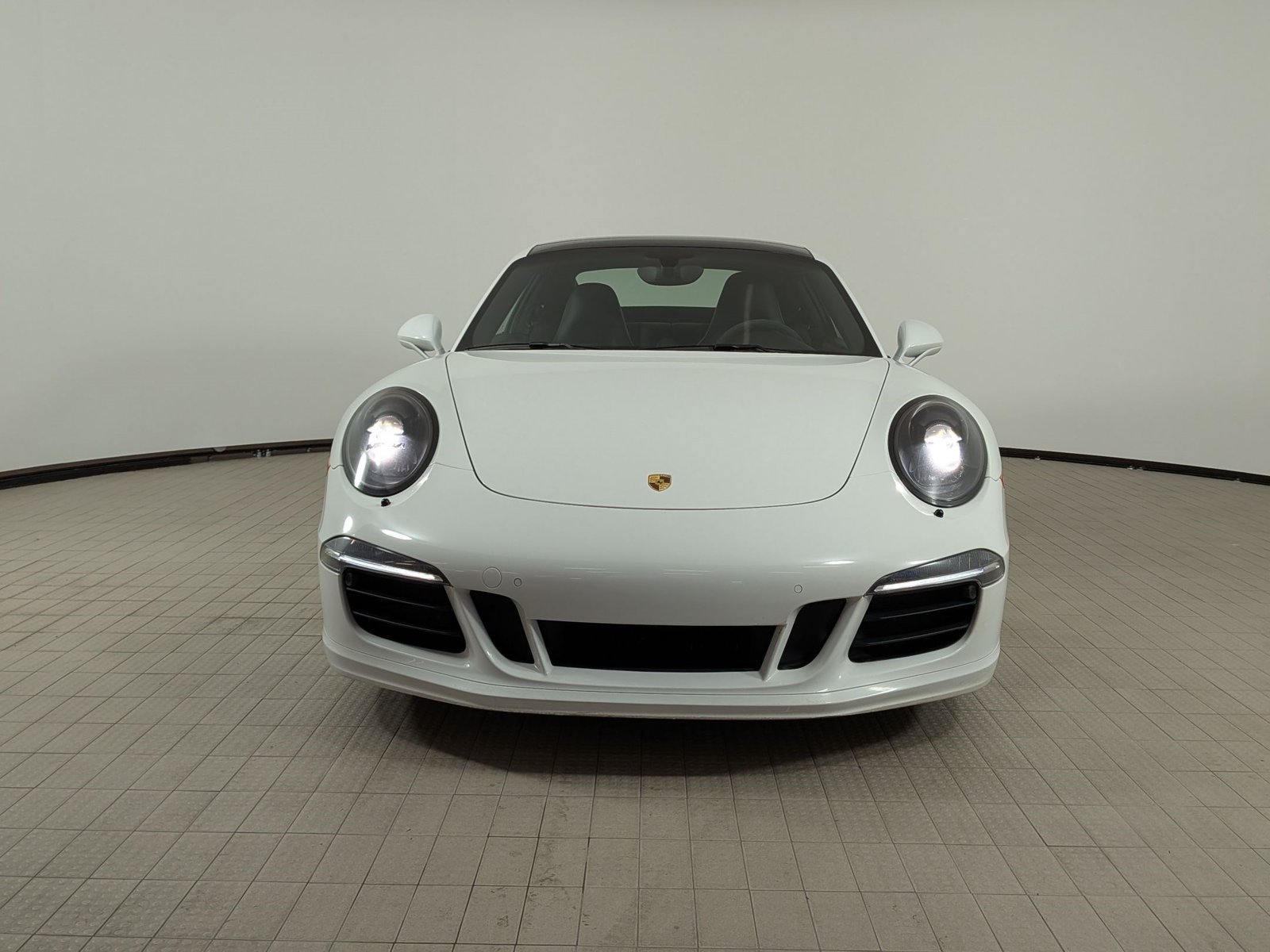 Used 2015 Porsche 911 Carrera 4 GTS AWD/4WD image 6