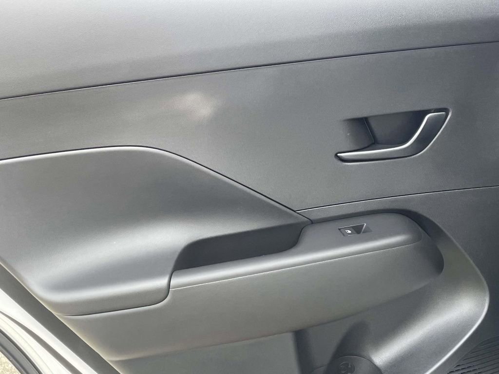 New 2026 Hyundai Kona SEL Sport image 9