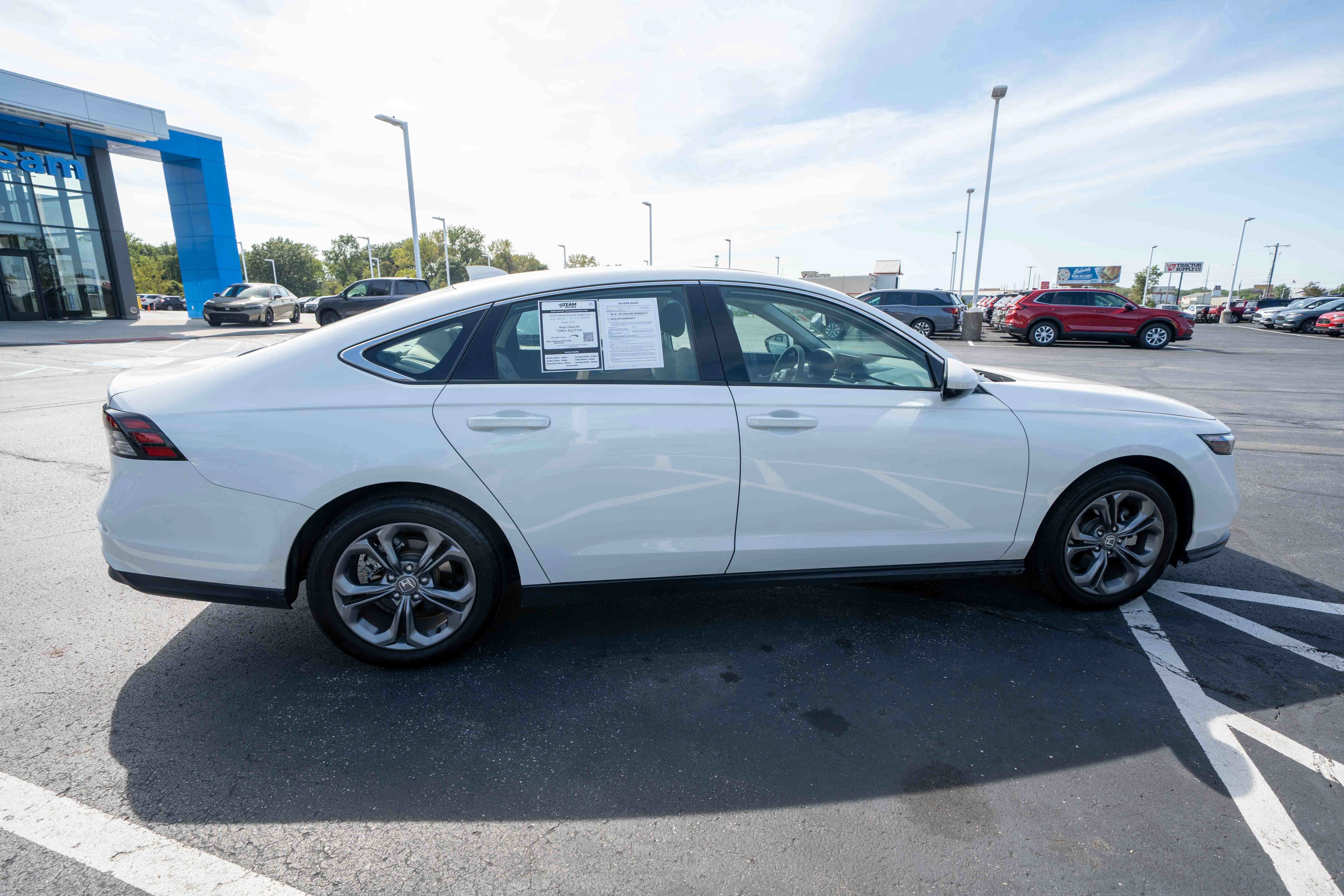 Used 2024 Honda Accord EX image 6