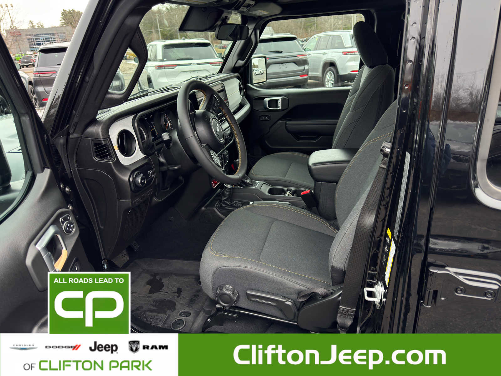 Used 2024 Jeep Wrangler Willys image 10