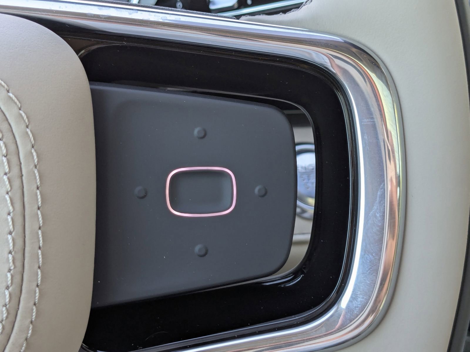 New 2025 Lincoln Nautilus Premier w/ Equipment Group 102A image 32