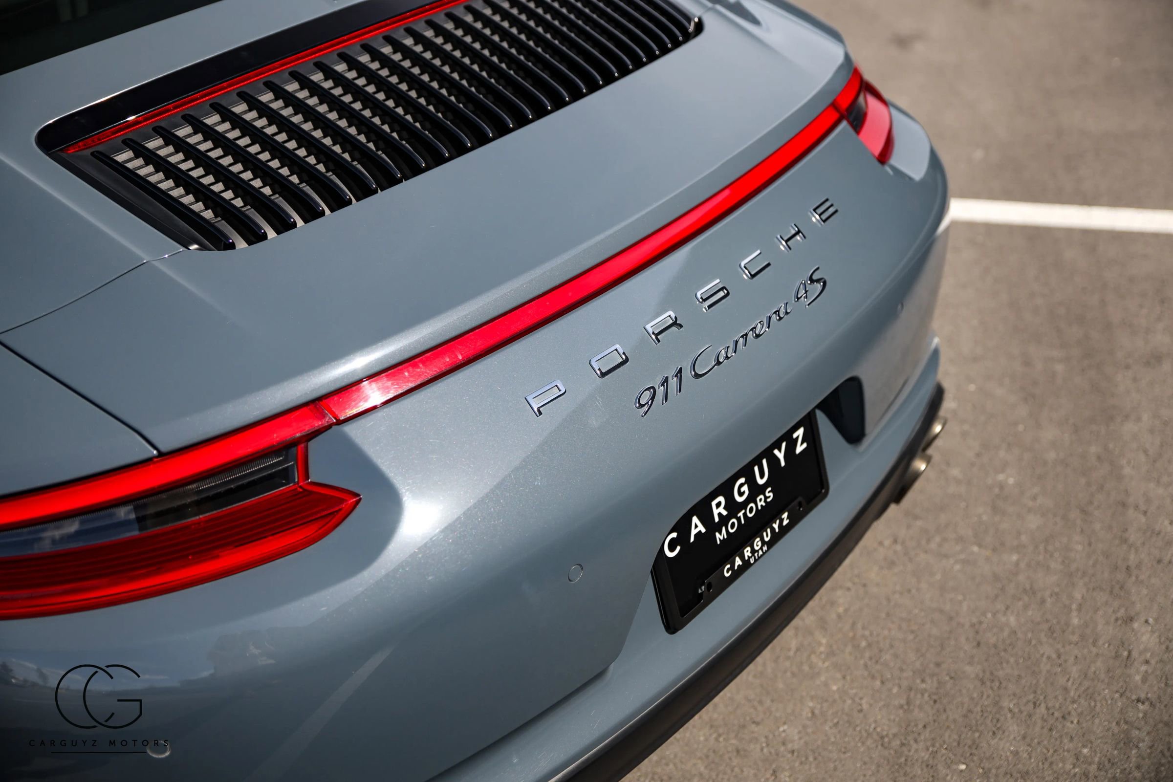 Used 2017 Porsche 911 Carrera 4S image 12
