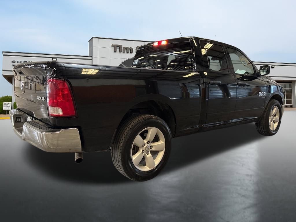 Used 2024 RAM 1500 Classic SLT image 5