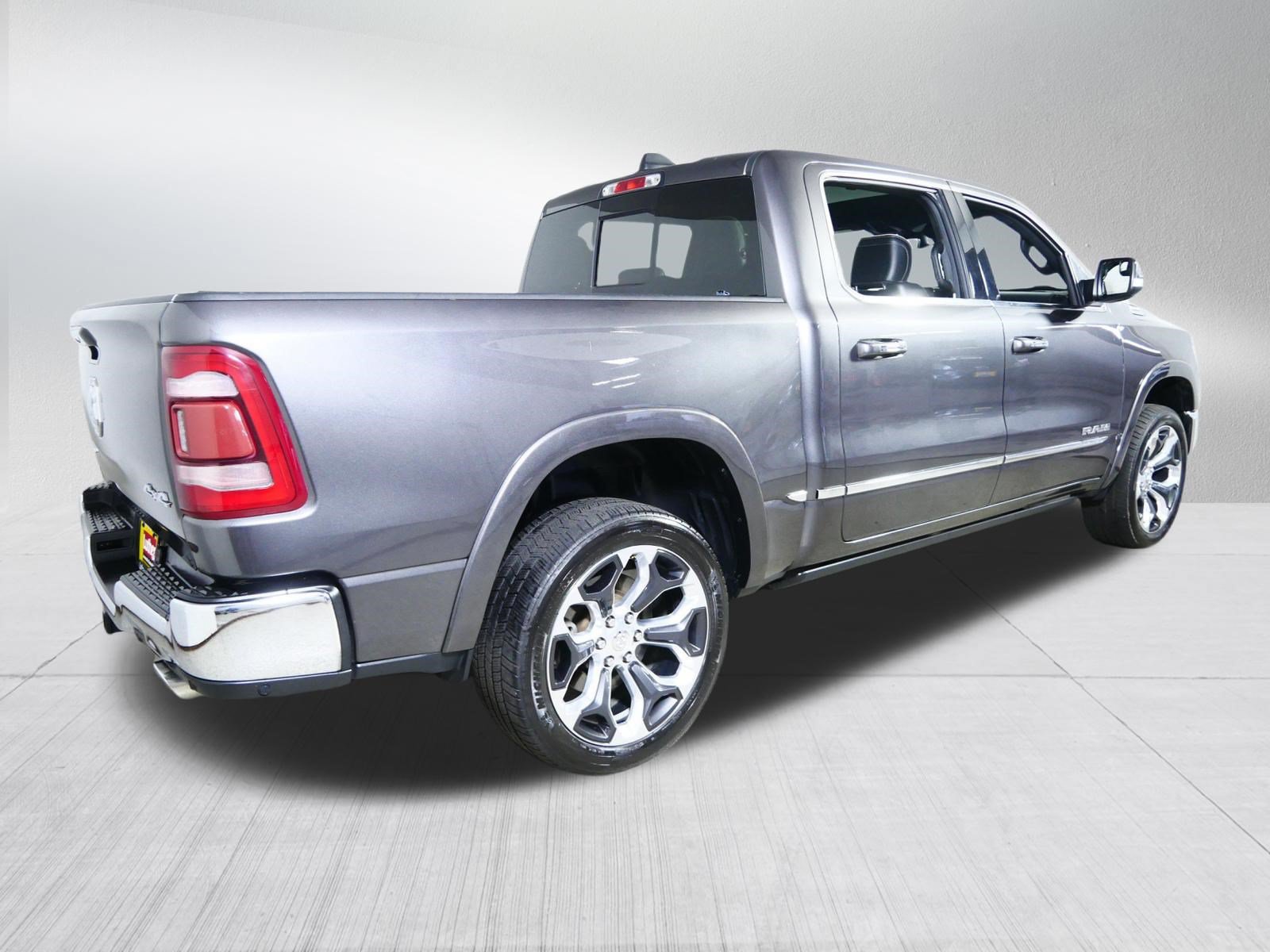 Used 2019 RAM 1500 Limited AWD/4WD image 7