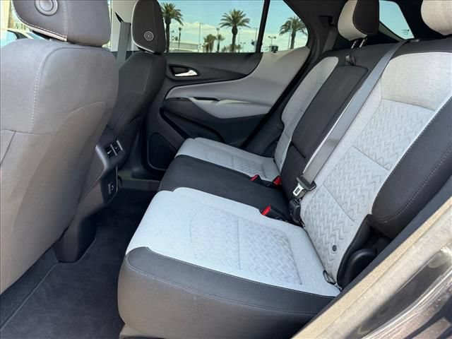 Certified 2022 Chevrolet Equinox LS w/ LS Convenience Package FWD image 7