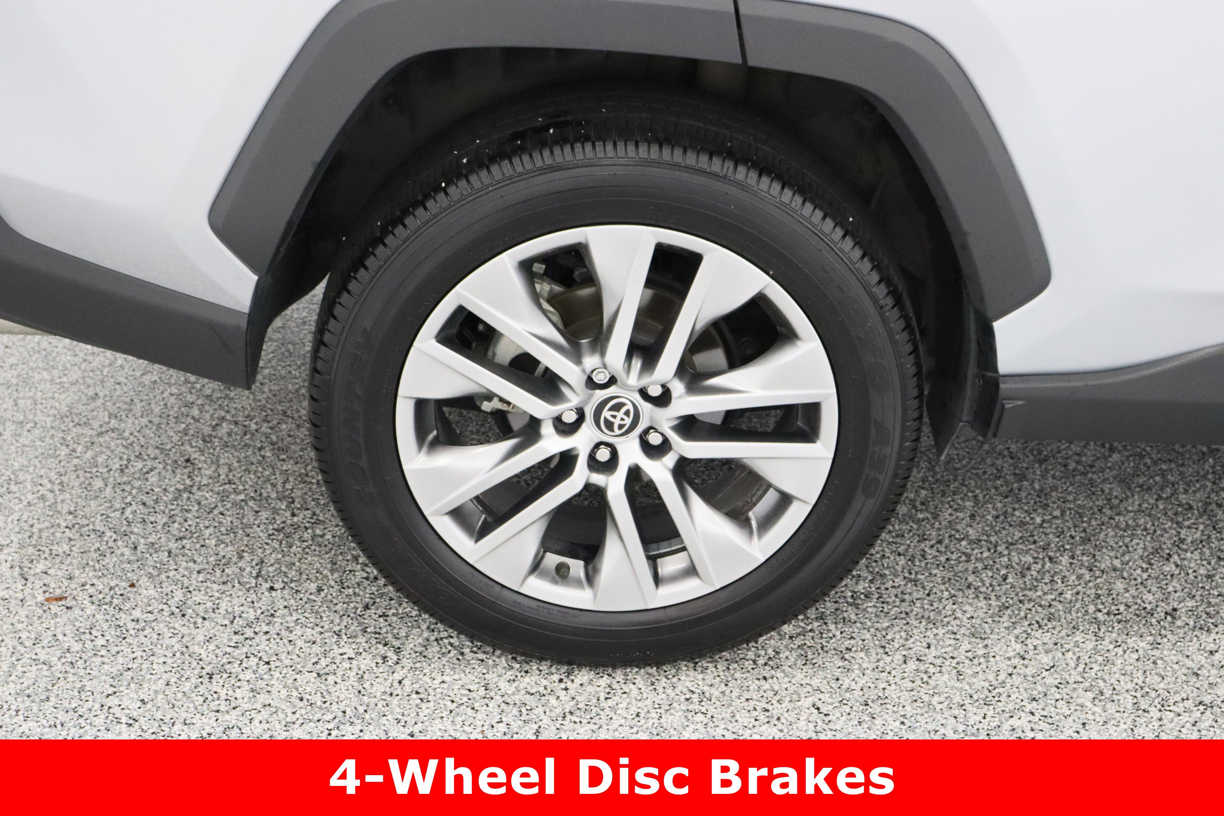 Certified 2022 Toyota RAV4 Limited FWD image 6