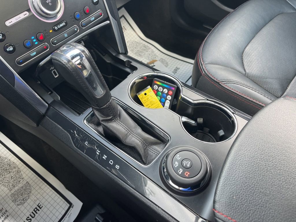 Used 2017 Ford Explorer Sport w/ Equipment Group 401A AWD/4WD image 21