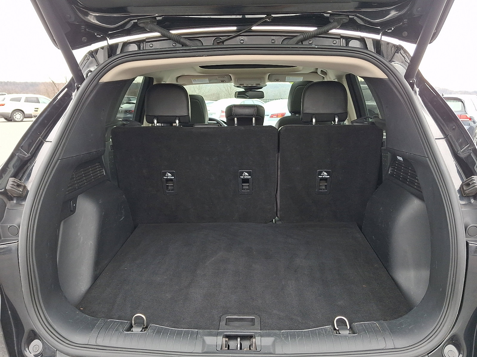 Used 2020 Ford Escape Titanium image 27