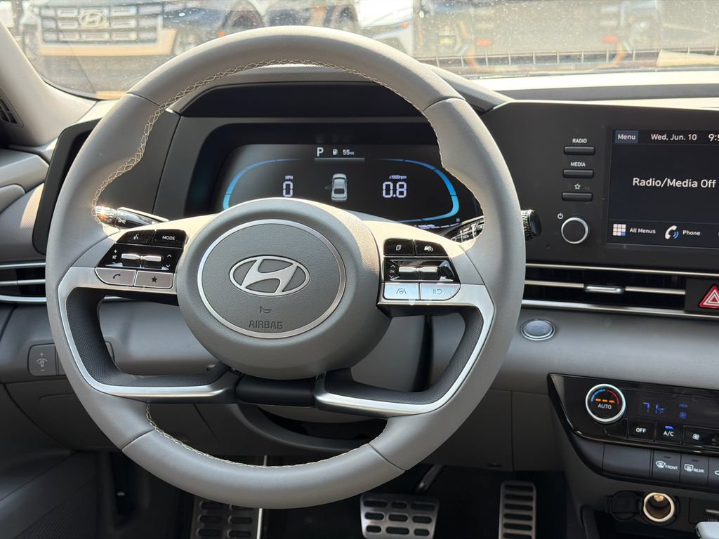 New 2026 Hyundai Elantra Sport FWD image 24