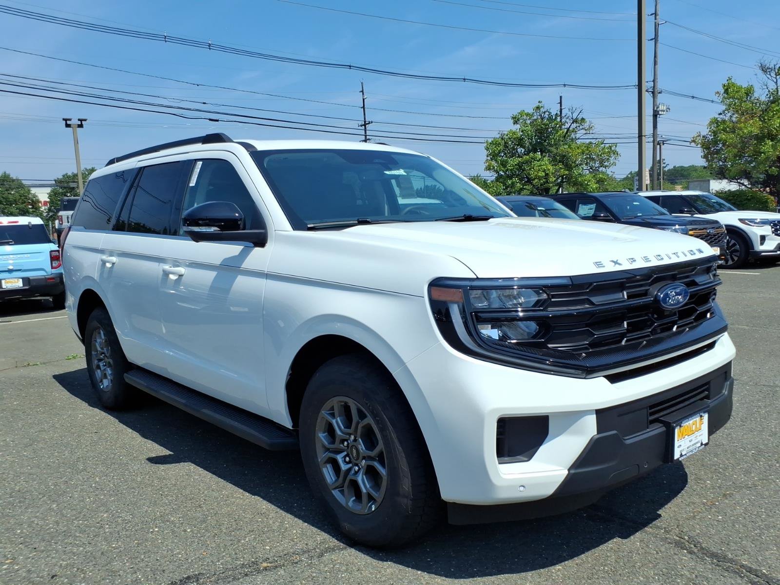 New 2026 Ford Expedition Active AWD/4WD image 1