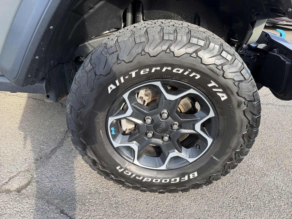 Used 2023 Jeep Wrangler Unlimited Rubicon 4xe w/ Cold Weather Group AWD/4WD image 35
