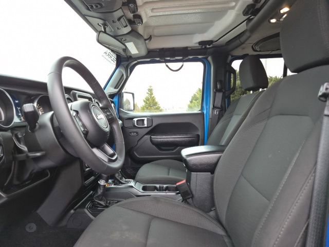 Used 2023 Jeep Gladiator Willys image 14