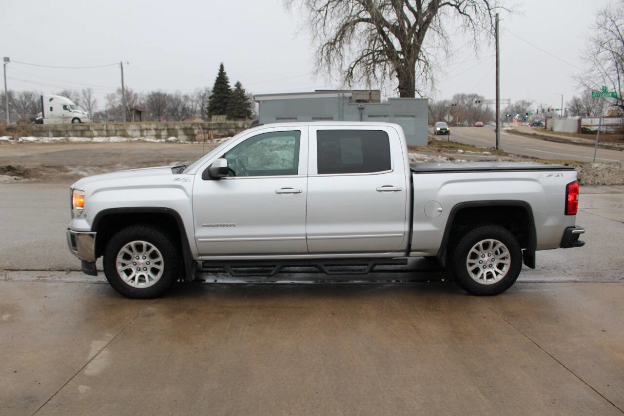 Used 2015 GMC Sierra 1500 SLE w/ SLE Value Package image 4